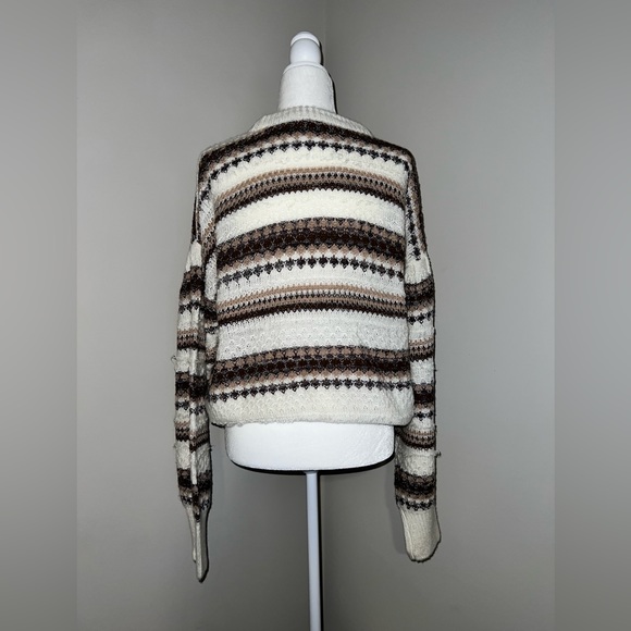 Sweater - Picture 2 of 5